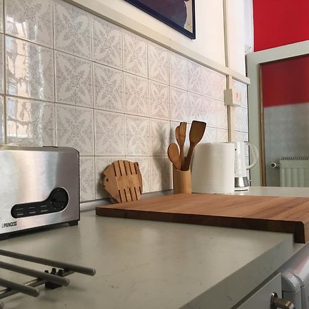 Delightful Apartment 100 Meters From The Colosseum Exterior foto